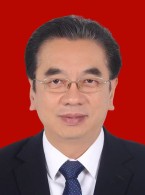 董武斌，男，汉族，1970年11月生，硕士研究生，中共党员。甘肃诚域律师事务所主任。现任甘肃省律师行业党委委员、甘肃省律师协会副会长、兰州市律师协会会长。