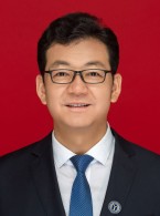 周文杰，男，汉族，1978年10月生，硕士学历，中共党员。甘肃勇盛律师事务所主任，三级律师。现任甘肃省律师行业党委委员、甘肃省律师协会副会长、甘肃省律师协会直属分会党总支书记。